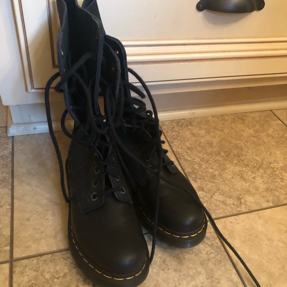 dr martens boots poshmark
